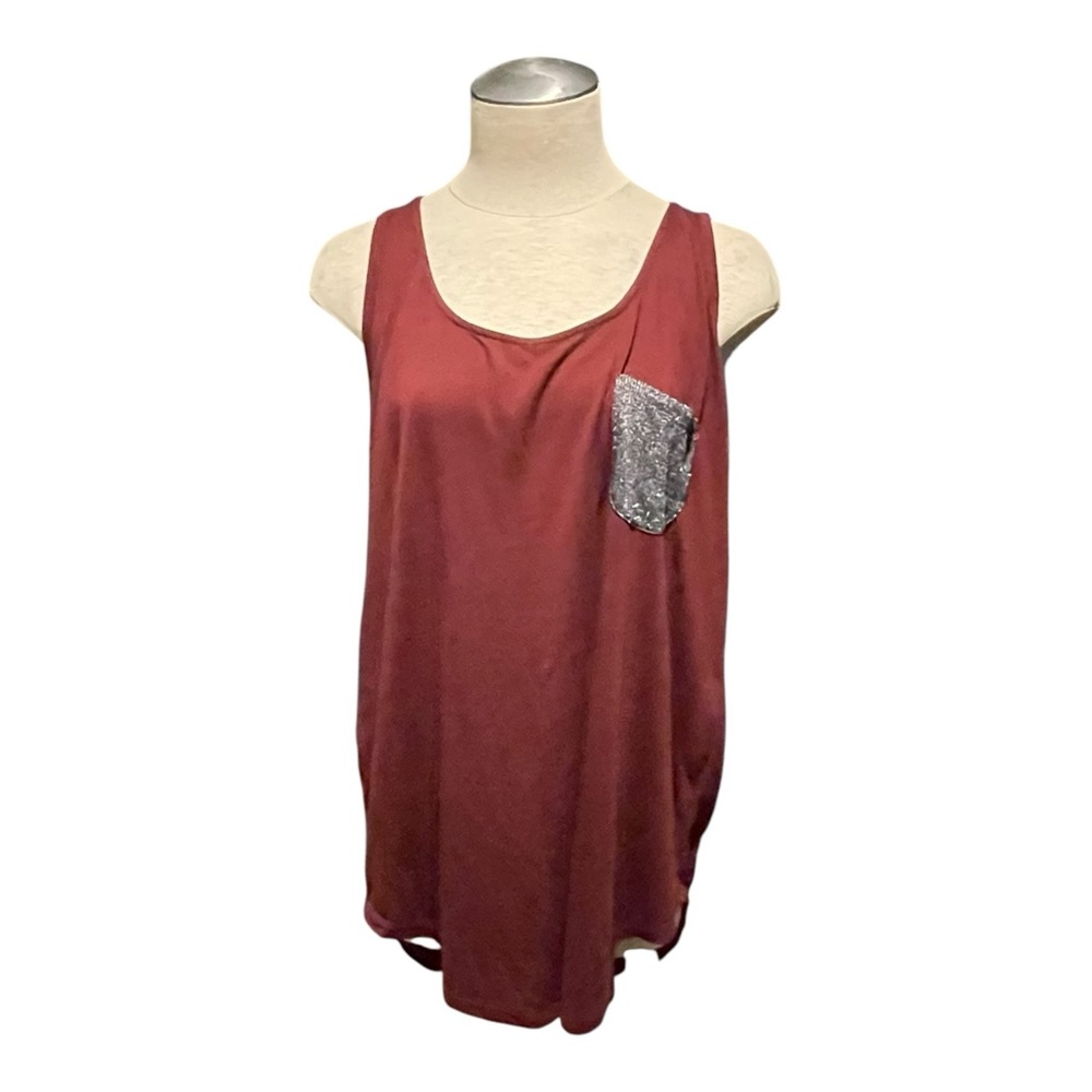 JET John Eshaya Boutique - Maroon Tank Top W/ Silver Mesh Fabric like Pocket XXL